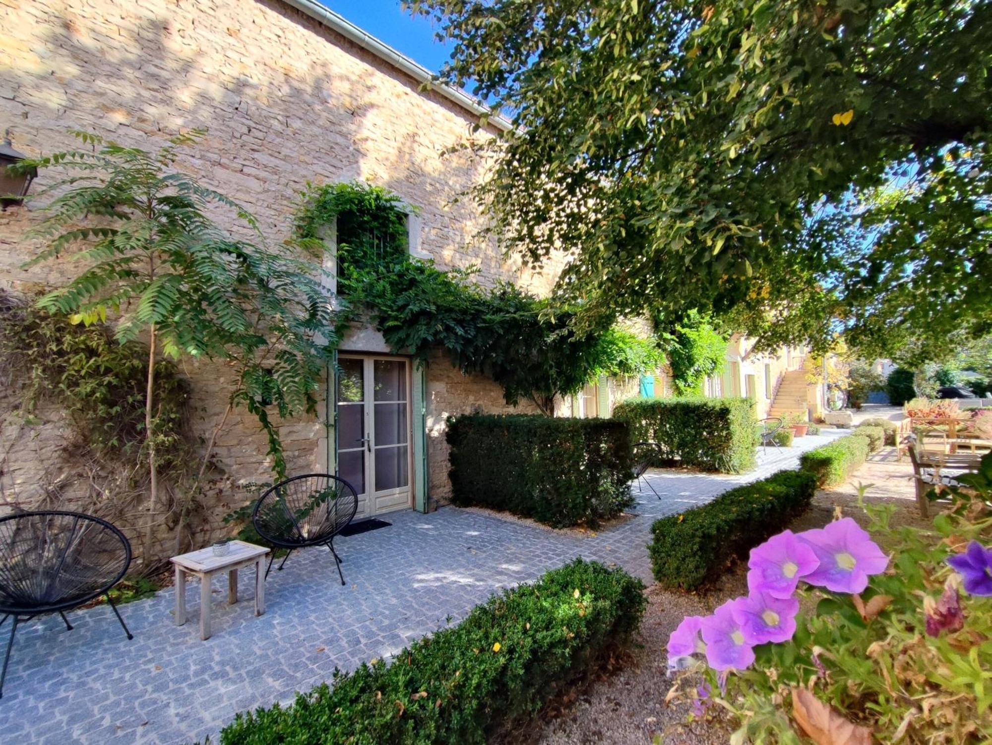 La Dominotte Bed & Breakfast Demigny Room photo
