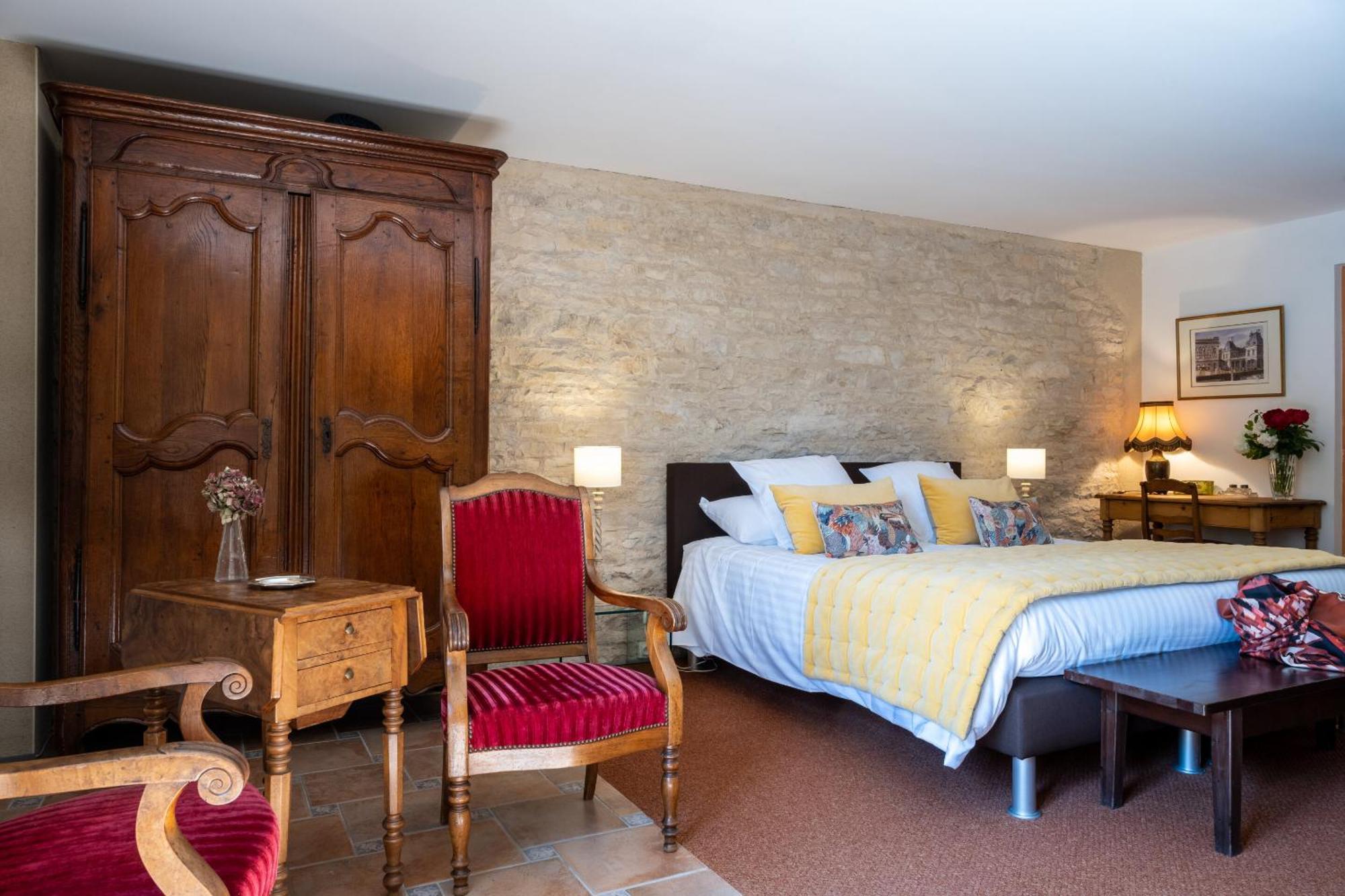 La Dominotte Bed & Breakfast Demigny Room photo