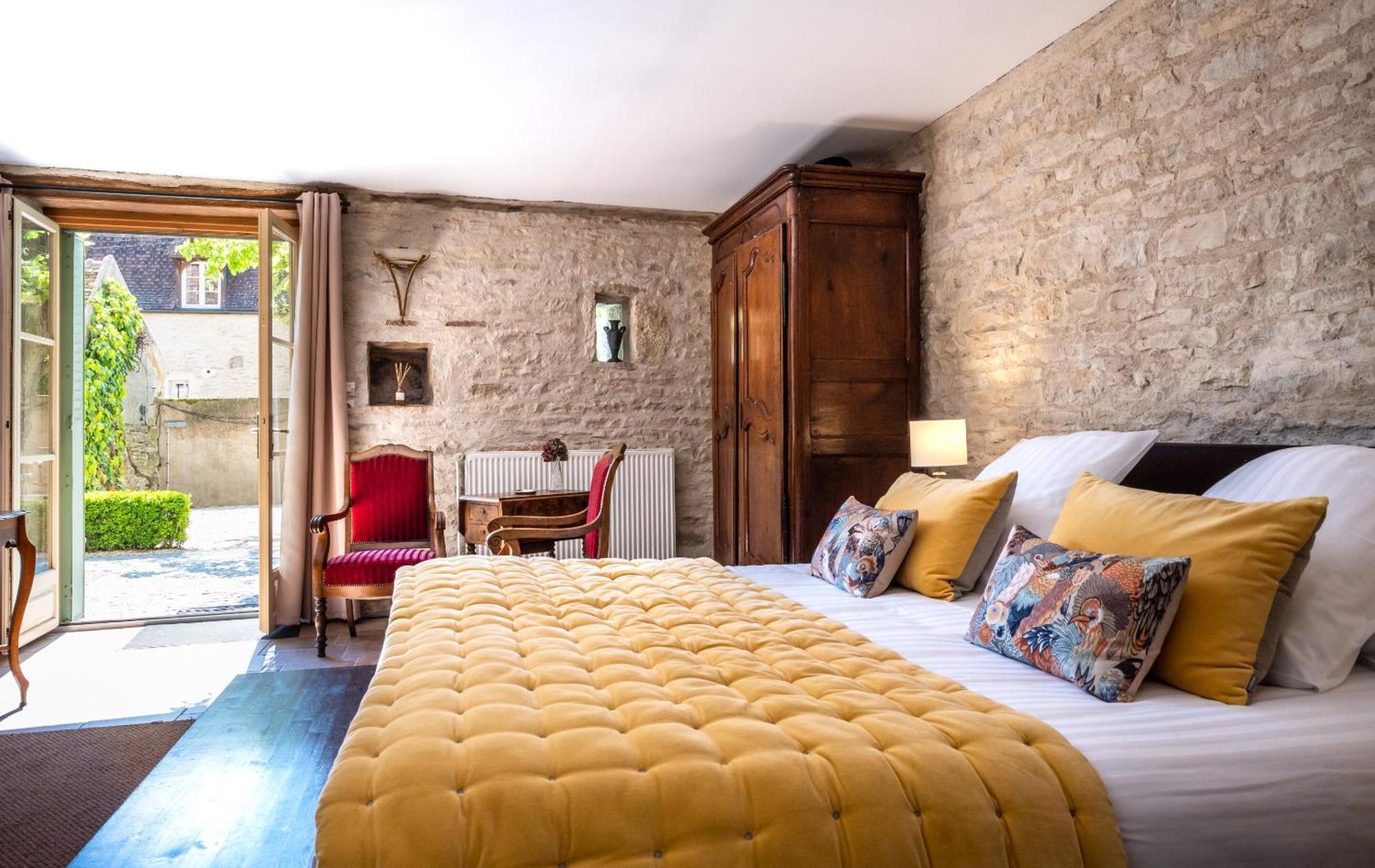 La Dominotte Bed & Breakfast Demigny Room photo