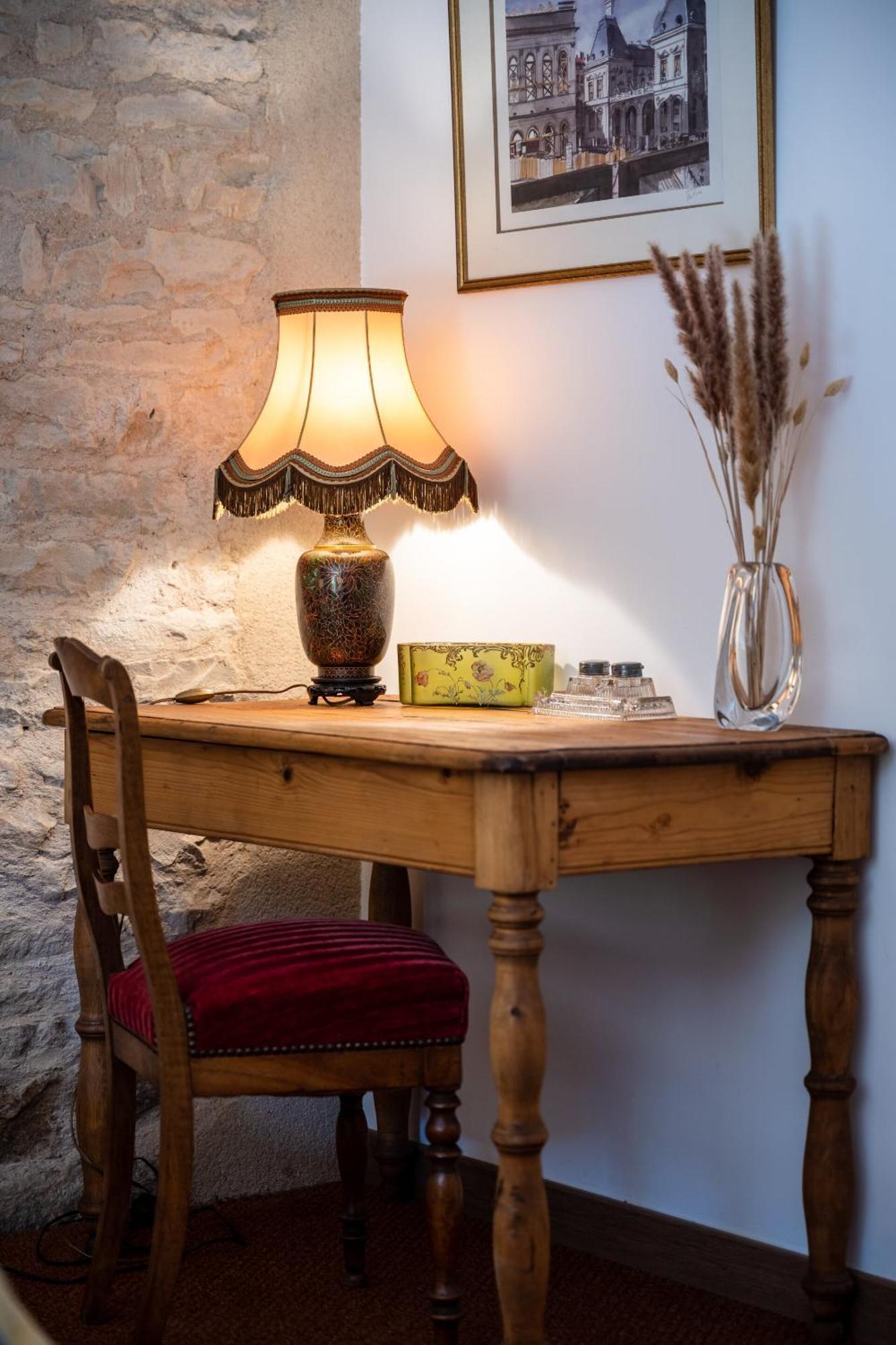 La Dominotte Bed & Breakfast Demigny Room photo