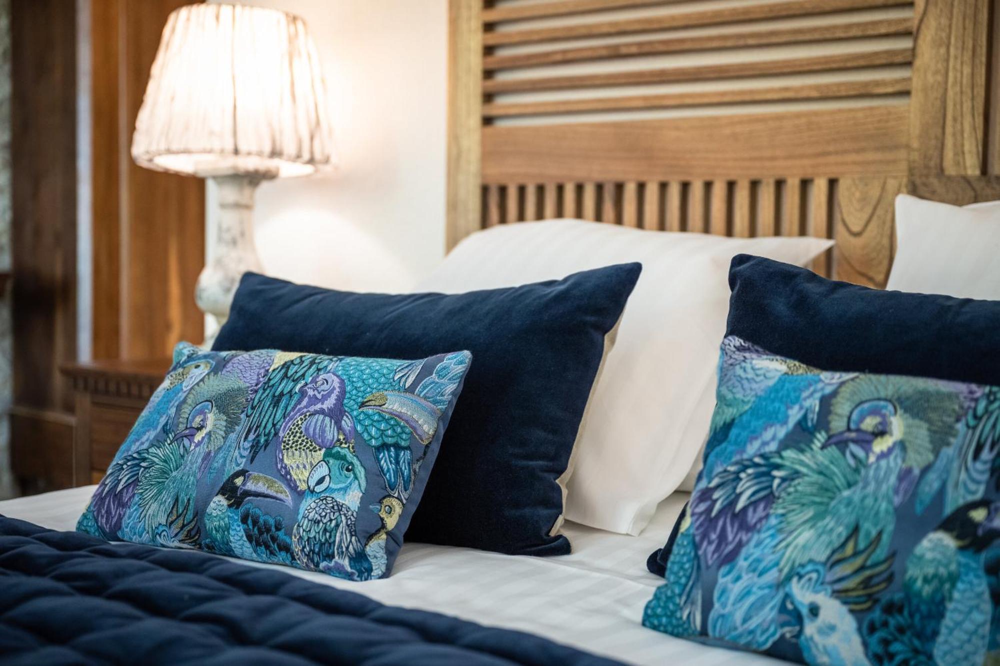 La Dominotte Bed & Breakfast Demigny Room photo